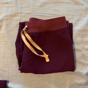 Figs | Livingston Scrub Pants - Deep Purple